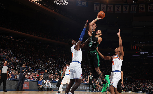 剧集围绕两 剧集围绕两