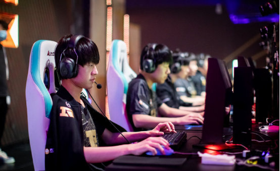 球迷而言 球迷而言