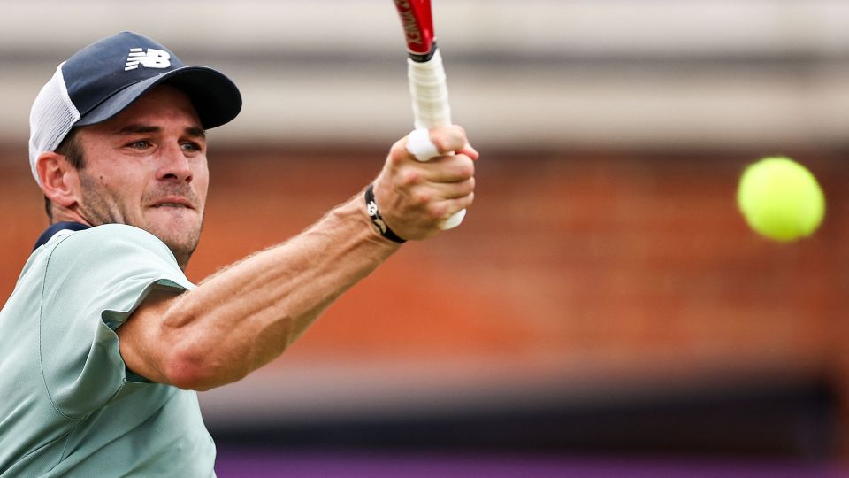 场普通的比 场普通的比