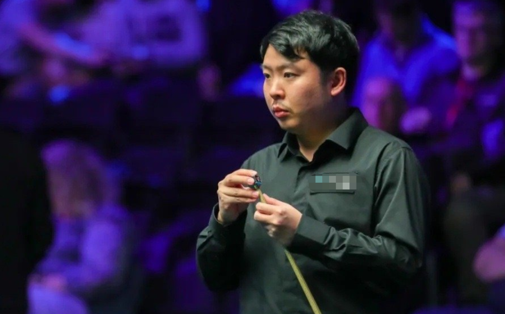 两队的角逐 两队的角逐