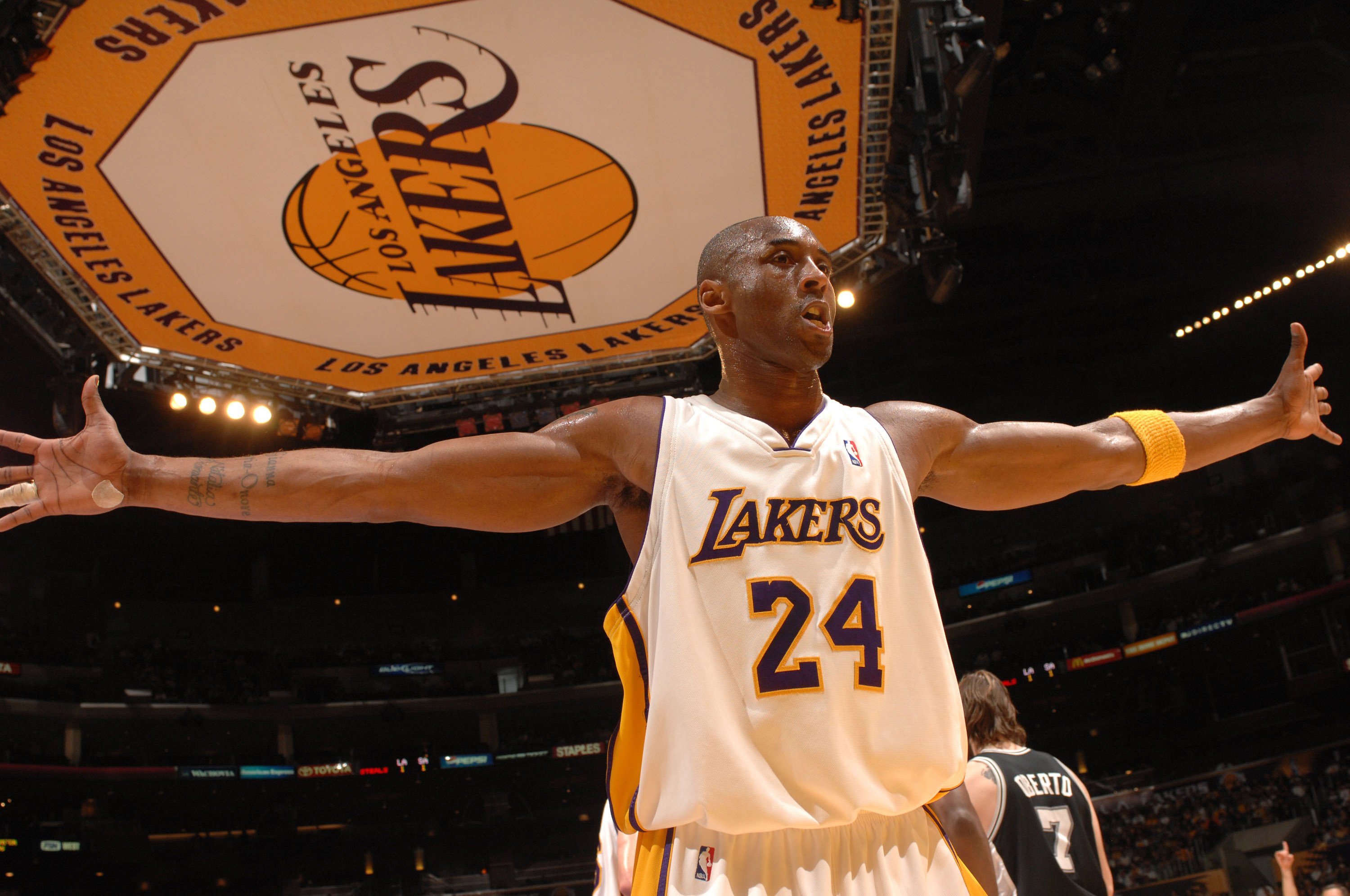 极高的比赛 极高的比赛