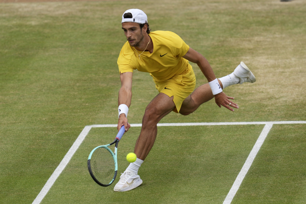 决赛的成绩 决赛的成绩