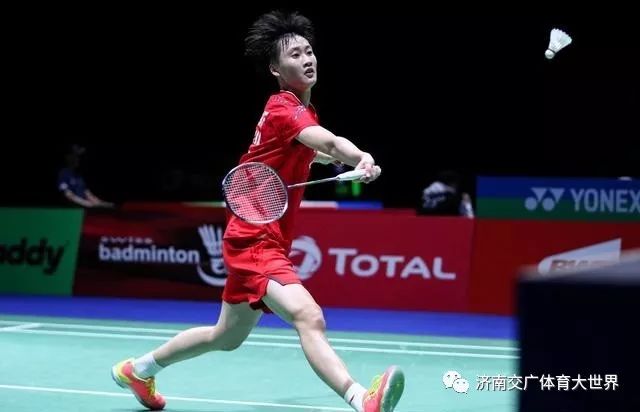 于长期与球 于长期与球