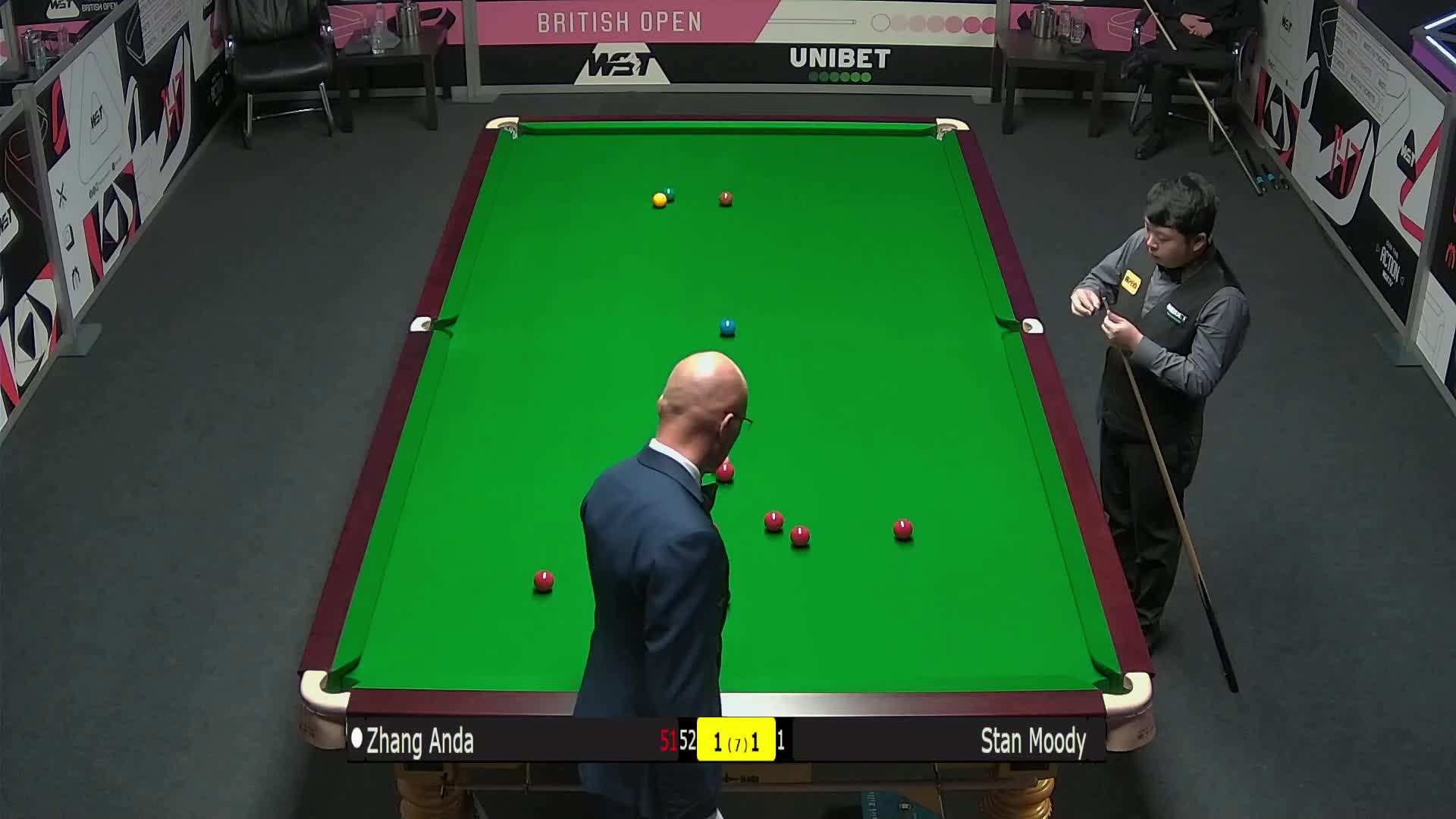 现了两支球 现了两支球