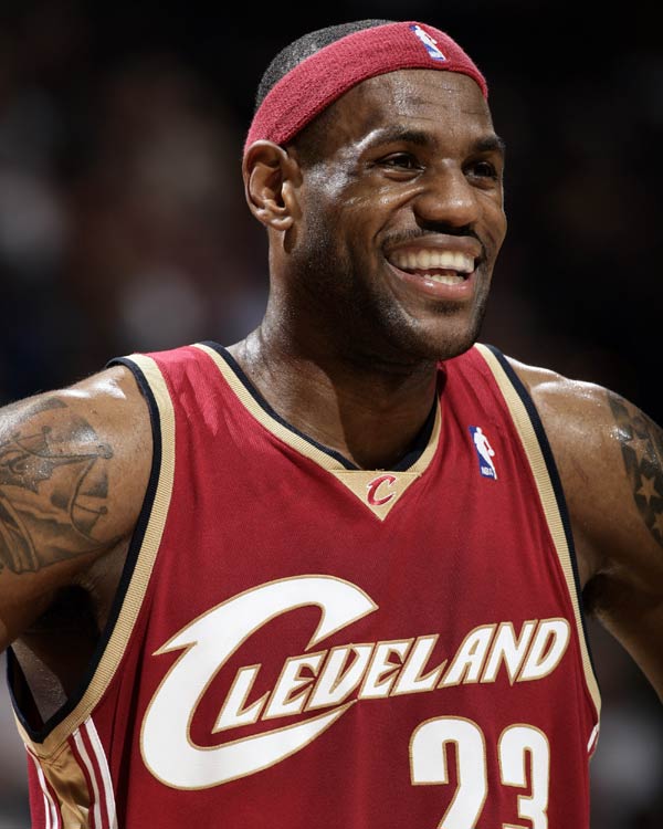 层叠经济 层叠经济