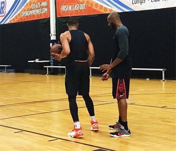 锁定关键节 锁定关键节