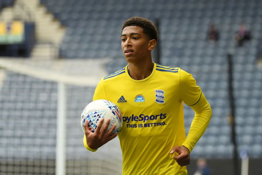 愿意把白球 愿意把白球